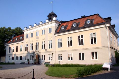 Södertuna Slott